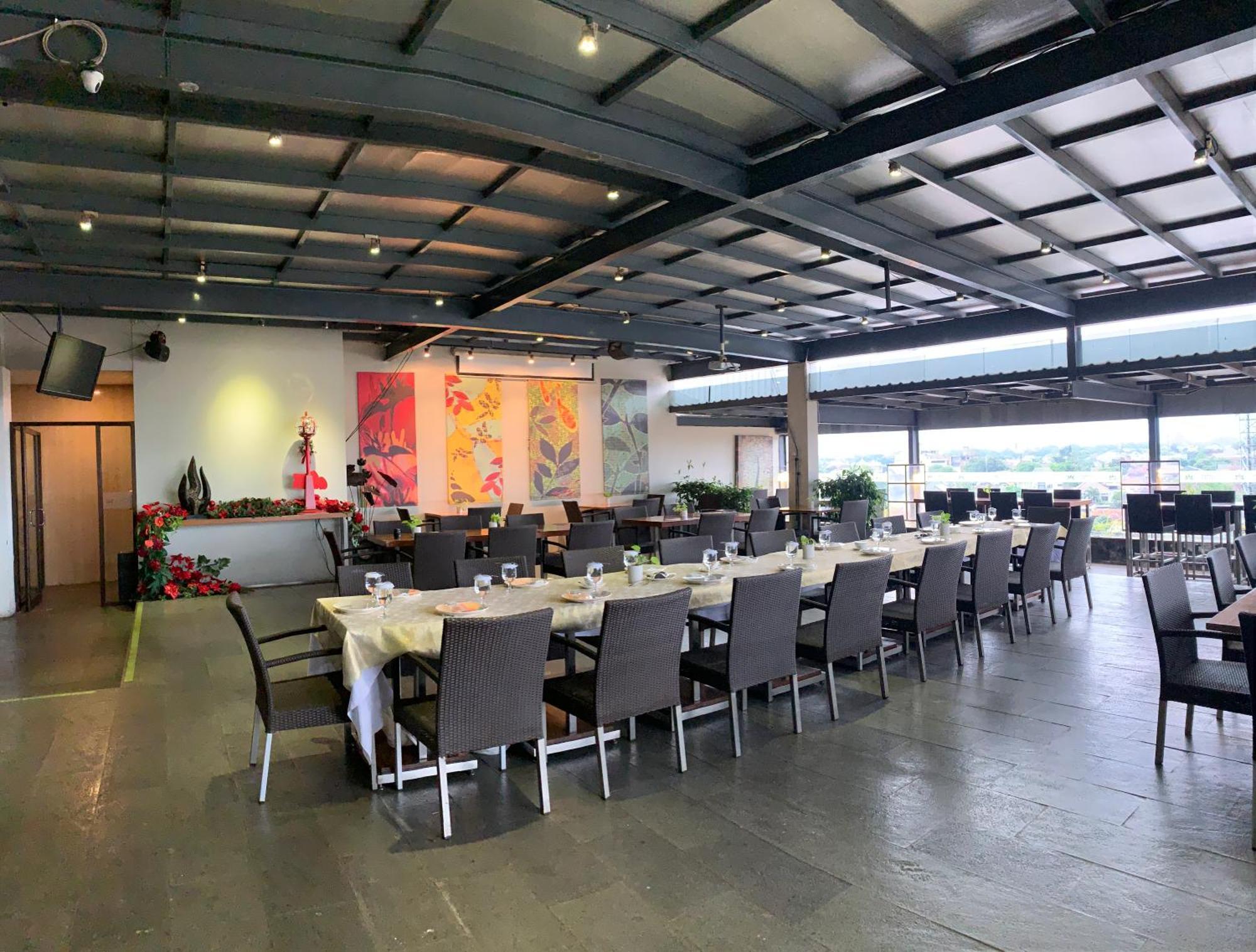 Savana Hotel & Convention Malang Extérieur photo